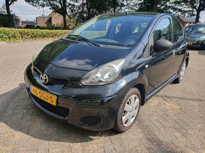 Toyota Aygo 1.0-12V Now