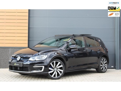 Volkswagen Golf 1.4 TSI GTE PANODAK/STOELVER/CAM/LEER/NAP