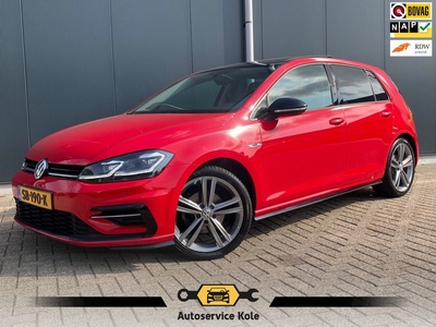 Volkswagen Golf 1.5 TSI Highline * Panoramadak * Visueel