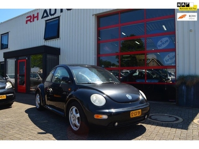 Volkswagen New Beetle 2.0 Highline