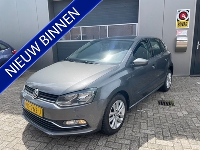 Volkswagen Polo 1.4 TDI Comfortline Navigatie, LM velgen