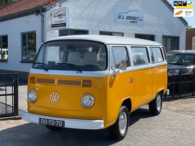 Volkswagen T2 Zeer nette bus! compleet gerestaureerd!!