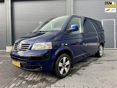 Volkswagen Transporter 2.5 TDI 300 MHD AIRCO 2008