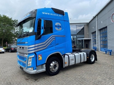 Volvo FH4-460 / PTO / VEB+ / ACC / AUTOMATIC / FRIDGE /