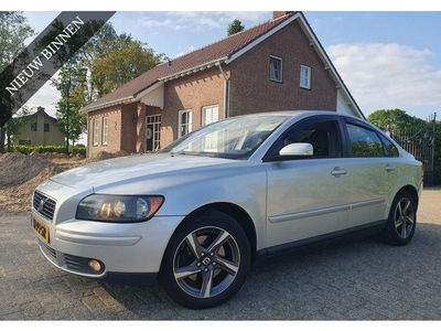 Volvo S40 2.4i Summum met Vele Opties !