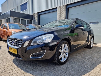 Volvo V60 2.0T Summum MOTOR LAGERT RIJDT EN START WEL