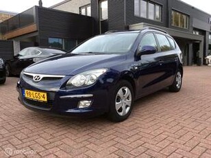 Hyundai I 30 CW 1.4i Blue Dynamic Climate contr Boekjes nap