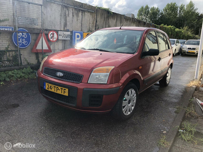 Ford Fusion 1.4-16V Champion VERKOCHT