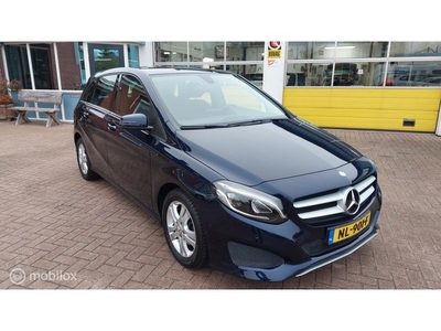 Mercedes B-klasse 180 Ambition