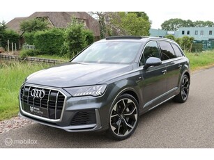 Audi Q7 55 TFSIe Quattro S-Line / SQ7 / Pano / Lucht / Navi