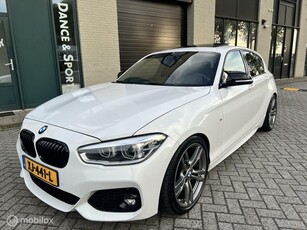 BMW 1-serie 125d M Sport Performance Schuifdak Alcantara