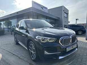 BMW X1 xDrive25e X-line PanoTrekhaakHarmanKHead-upCamera