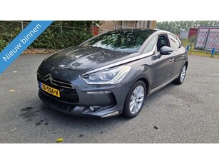 Citroen DS5 1.6 THP Sport Chic NETTE AUTO RIJD EN SCHAKELT