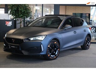 CUPRA Leon 1.4 e-Hybrid VZ 245PK Pano Volleder Cam Navi