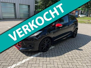 Ford Fiesta 1.0 EcoBoost Red/Black Edition Airco Boekjes