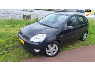 Ford Fiesta 1.4-16V First Edition