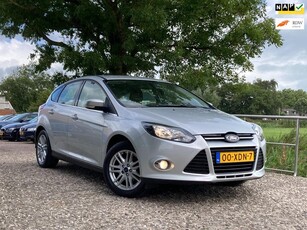 Ford Focus 1.0 EcoBoost Titanium Cruise + Clima + Navi nu