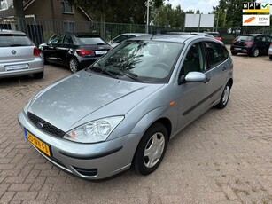 Ford Focus 1.6-16V Ambiente 5 DEURS AIRCO APK NAP