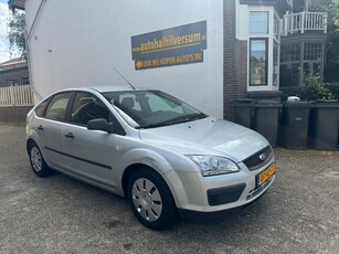 Ford Focus 1.6-16V Champion