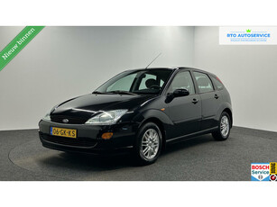 Ford Focus 1.6-16V Ghia