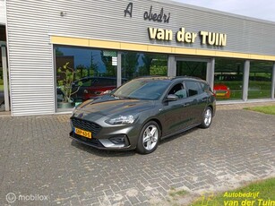 Ford Focus Wagon 1.0 EcoBoost Hybrid ST Line X