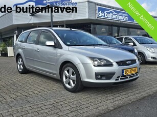 Ford FOCUS Wagon 1.8-16V Trend Flexifuel (bj 2007)