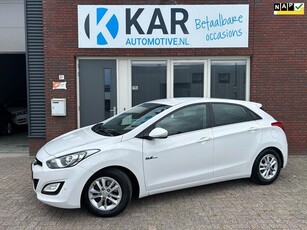 Hyundai I30 1.6 GDI Business Edition - Navi - Camera - PDC