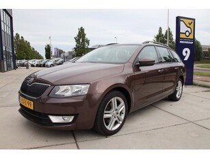 Škoda Octavia Combi 1.2 TSI Amb. Business Licht zicht