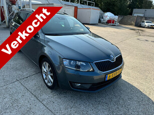 Škoda Octavia Combi 1.4 TSI Greentech Elegance Businessline