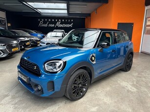 Mini Countryman 2.0 Cooper S E ALL4 Essential / 18Inch Blackline sportstoele