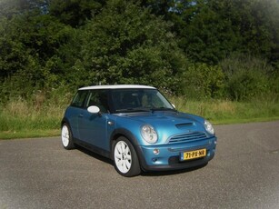 Mini Mini 1.6 Cooper S Chili . Airco . Panodak . Leder