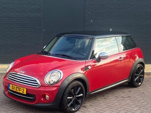 Mini Mini 1.6 Cooper stoelverw/leder/clima/pdc/cruise/navi