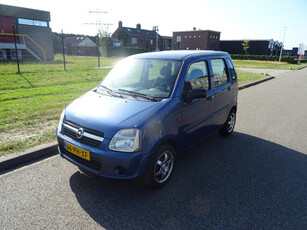 Opel Agila 1.0-12V Essentia