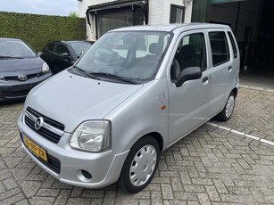 Opel Agila 1.2-16V Essentia