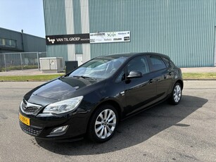 Opel Astra 1.4i Turbo Anniversary Edition 150 6-Bak 141 PK.