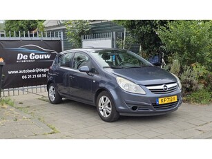 Opel Corsa 1.2-16V Selection