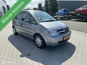 Opel Meriva 1.6-16V Cosmo lange apk