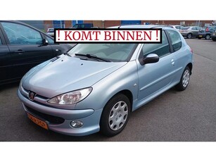 Peugeot 206 1.4 Air-line 3-Drs,Airco,Boekje & N.A.P.