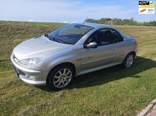 Peugeot 206 CC 1.6i 16V Quicksilver Airco Electrisch Dak