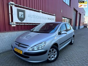 Peugeot 307 1.4 HDi XS // 5-Drs // Airco //