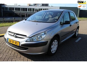 Peugeot 307 1.6-16V XR