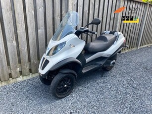 Piaggio Scooter 300 LT MP3 Auto RIJBEWIJS! Lees Tekst!!