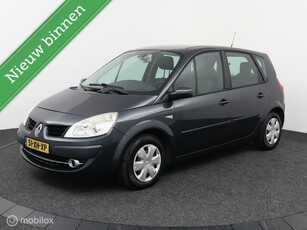 Renault Scenic 1.6-16V Dynamique