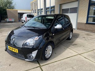 Renault Twingo 1.2 Dynamique zwart (bj 2008)