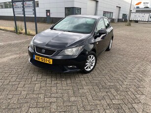 Seat Ibiza 1.2 Style/ 5drs/ 1 jaar apk/ airco/ cruise