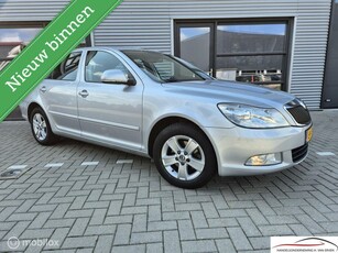 Skoda Octavia BUSINESS1E EIGENAAR VOLLEDIG DEALERONDERHOUDEN