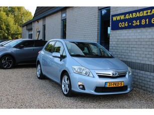 Toyota Auris 1.8 Full Hybrid Dynamic Clima Camera Lm velgen