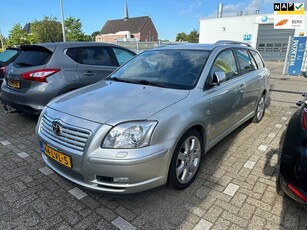 Toyota Avensis Wagon 2.0 VVTi Linea Luna/ leer