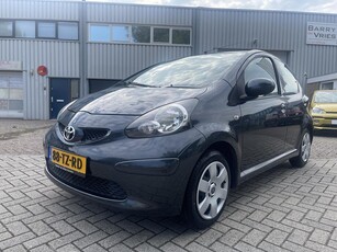 Toyota Aygo 1.0-12V + Airco Keurige auto