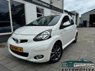 Toyota Aygo 1.0-12V Dynamic Navigator *NAP*